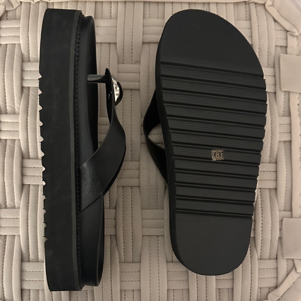 Black Leather Chunky Sandals with Silver Heart Accents 🖤 - Picture 3 of 5
